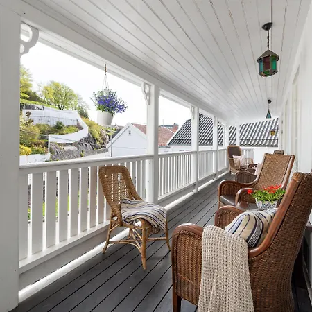 Nocleg ze śniadaniem Gjestehuset Ibsen Grimstad (Aust-Agder)