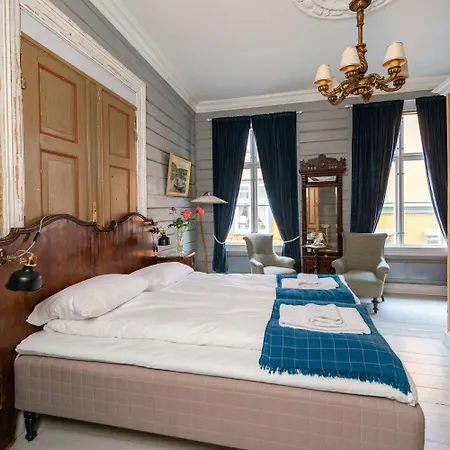 Gjestehuset Ibsen Oda ve Kahvaltı Grimstad (Aust-Agder)