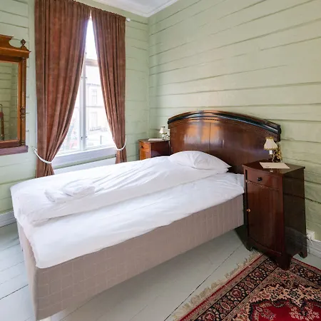 Gjestehuset Ibsen 3*