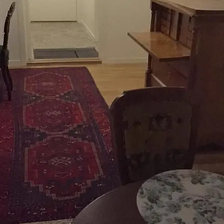 Gjestehuset Ibsen Oda ve Kahvaltı