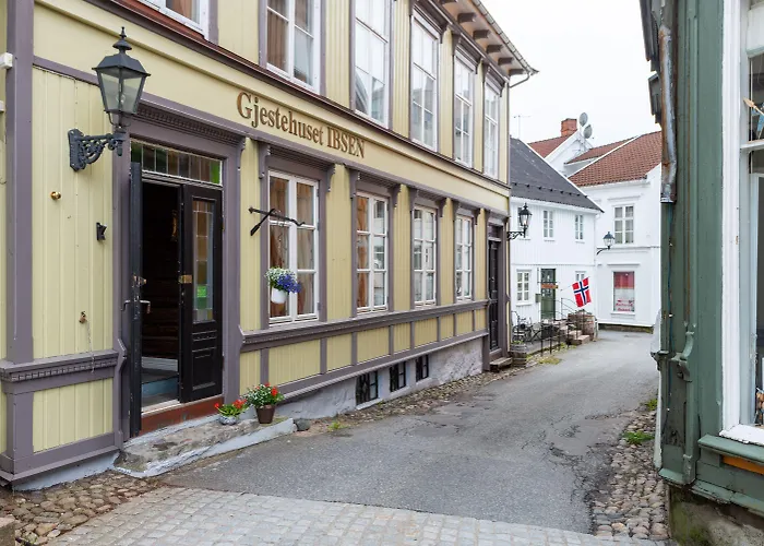 Gjestehuset Ibsen Bed & Breakfast
