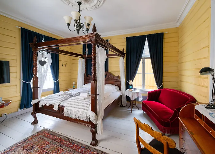 Gjestehuset Ibsen 3*