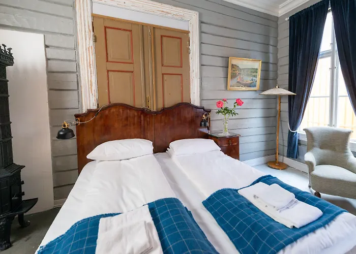 Gjestehuset Ibsen 3*