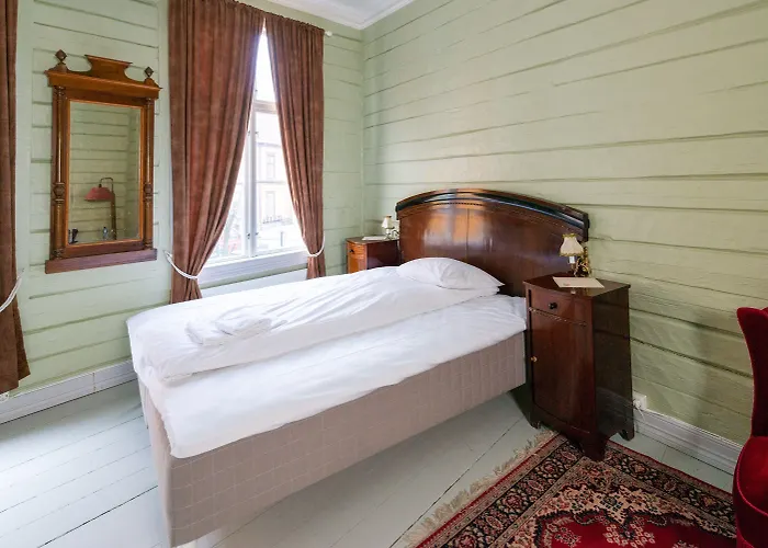 Gjestehuset Ibsen 3*