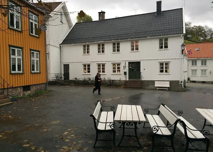 Gjestehuset Ibsen Bed & Breakfast Grimstad (Aust-Agder)