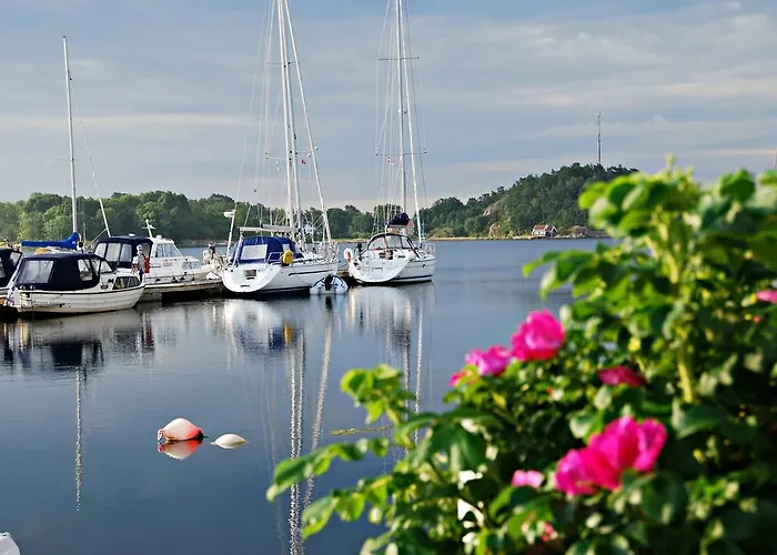 Bed & Breakfast Gjestehuset Ibsen Grimstad (Aust-Agder)