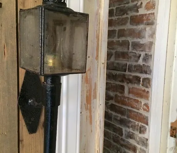 Bed & Breakfast Gjestehuset Ibsen Grimstad (Aust-Agder)