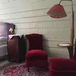 לינה וארוחת בוקר Gjestehuset Ibsen גרימסטאד